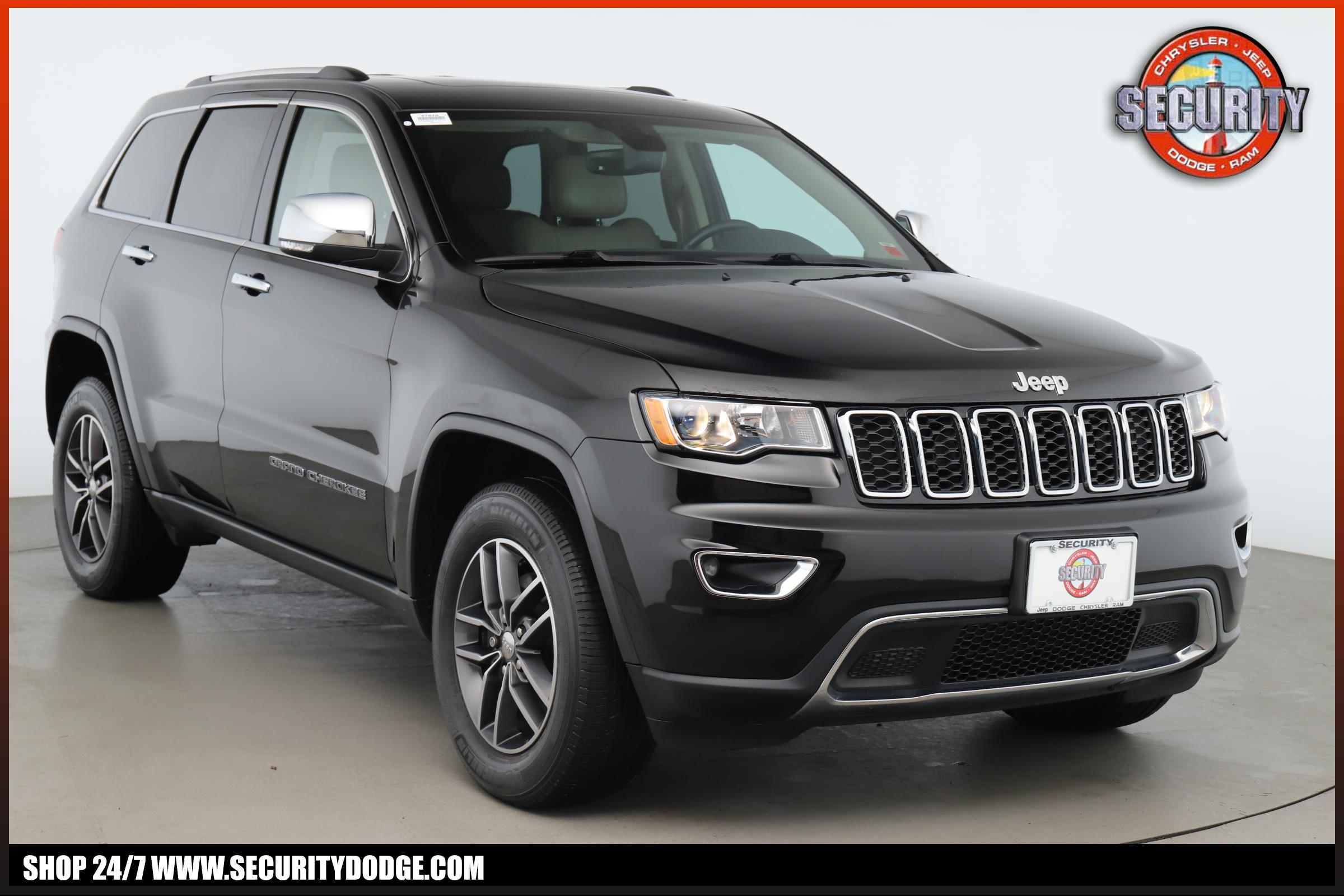 Certified Pre Owned 2017 Jeep Grand Cherokee Limited 4x4 Four Wheel Drive Limited 4x4